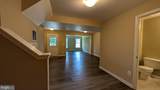 211 Shirley Square - Photo 6