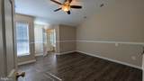 211 Shirley Square - Photo 7