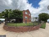 1327 Queen Street - Photo 2