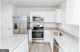 118 Charlotte Street - Photo 10