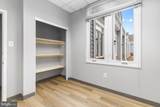 408 Executive - Photo 14