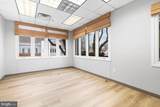 408 Executive - Photo 16