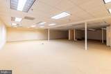 408 Executive - Photo 18