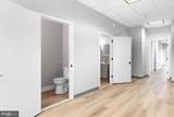 408 Executive - Photo 7