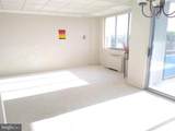 10401 Grosvenor Place - Photo 7