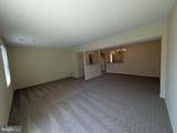 414 Surrey Club - Photo 7