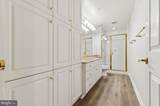 5801 Nicholson Lane - Photo 36