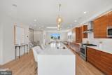 523 Montana Avenue - Photo 2