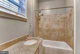 1020 Lombard Street - Photo 13