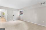 9713 Kings Crown Court - Photo 34