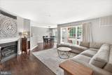 2506 Coach House Way - Photo 17