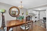 10201 Grosvenor Place - Photo 9