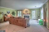 563 Roslaire Drive - Photo 5