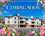 813 Stratford Way - Photo 1