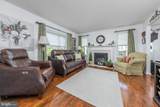1902 Lexington Mews - Photo 6