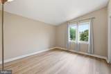 512 Dennis Avenue - Photo 8