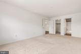 10022 Vanderbilt Circle - Photo 13