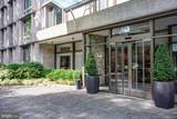 950 25TH Street - Photo 1
