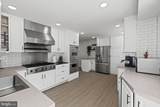 302 Henry Street - Photo 14