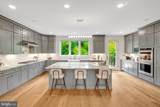 1622 Fellowship Square - Photo 4