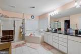 9008 Fletcher Farm Court - Photo 19