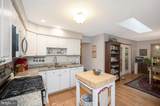 2402 Lakeview Parkway - Photo 17