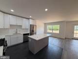 242 Parkside - Photo 3