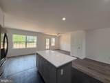242 Parkside - Photo 7