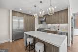 1330 Lancaster Street - Photo 5