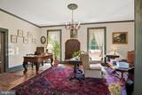 8796 Maryland Parkway - Photo 8