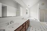 3220 Regents Row - Photo 34