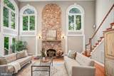 8615 Hampton Way - Photo 32