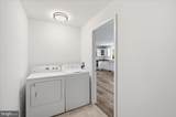 102 Romney Place - Photo 17