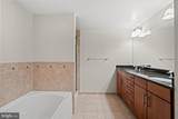 1111 Oronoco Street - Photo 24