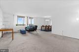 1 University Parkway - Photo 23