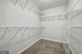 141 Hampshire House Drive - Photo 16
