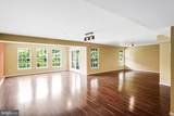 9902 Hillandale Way - Photo 17