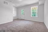 720 Bur Oak Court - Photo 19