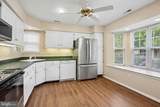 929 Larkspur Place - Photo 10