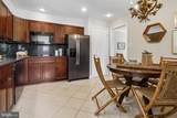 7814 Friars Court - Photo 16