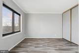 307 Yoakum Parkway - Photo 21