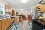9402 Cedar Hollow Rd - Photo 33
