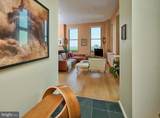 210 Washington Square - Photo 3