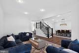 1059 Smyth Lane - Photo 3