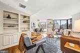 202 Rittenhouse Square - Photo 1
