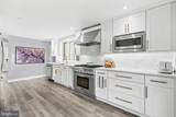 913 10TH Avenue - Photo 7