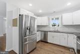 555 Clements Dr - Photo 21