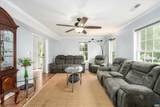 156 Pheasant Run - Photo 10