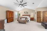 9206 Sandy Beach Lane - Photo 32