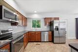 110 Comer Street - Photo 22